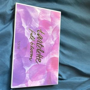 Tarte full bloom palette